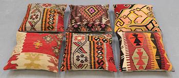 6 Anatolian kilim cushions, around 50 x 50 cm.