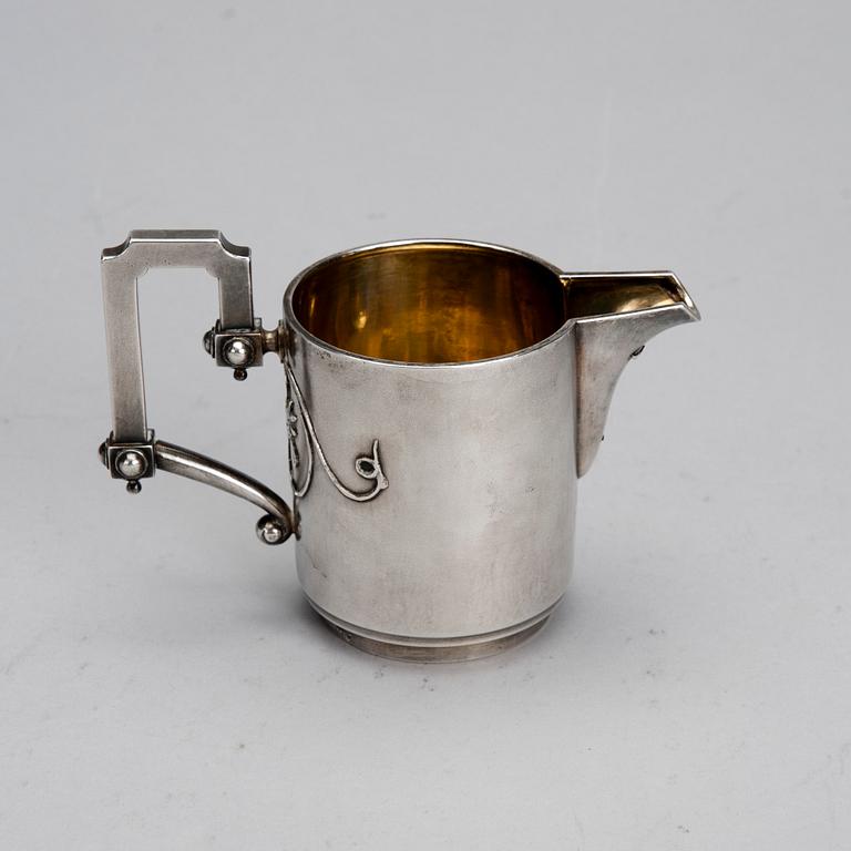 GRÄDDSNÄCKA, silver, Ryssland, sekelskiftet 1800/1900. Vikt 171,1 g.