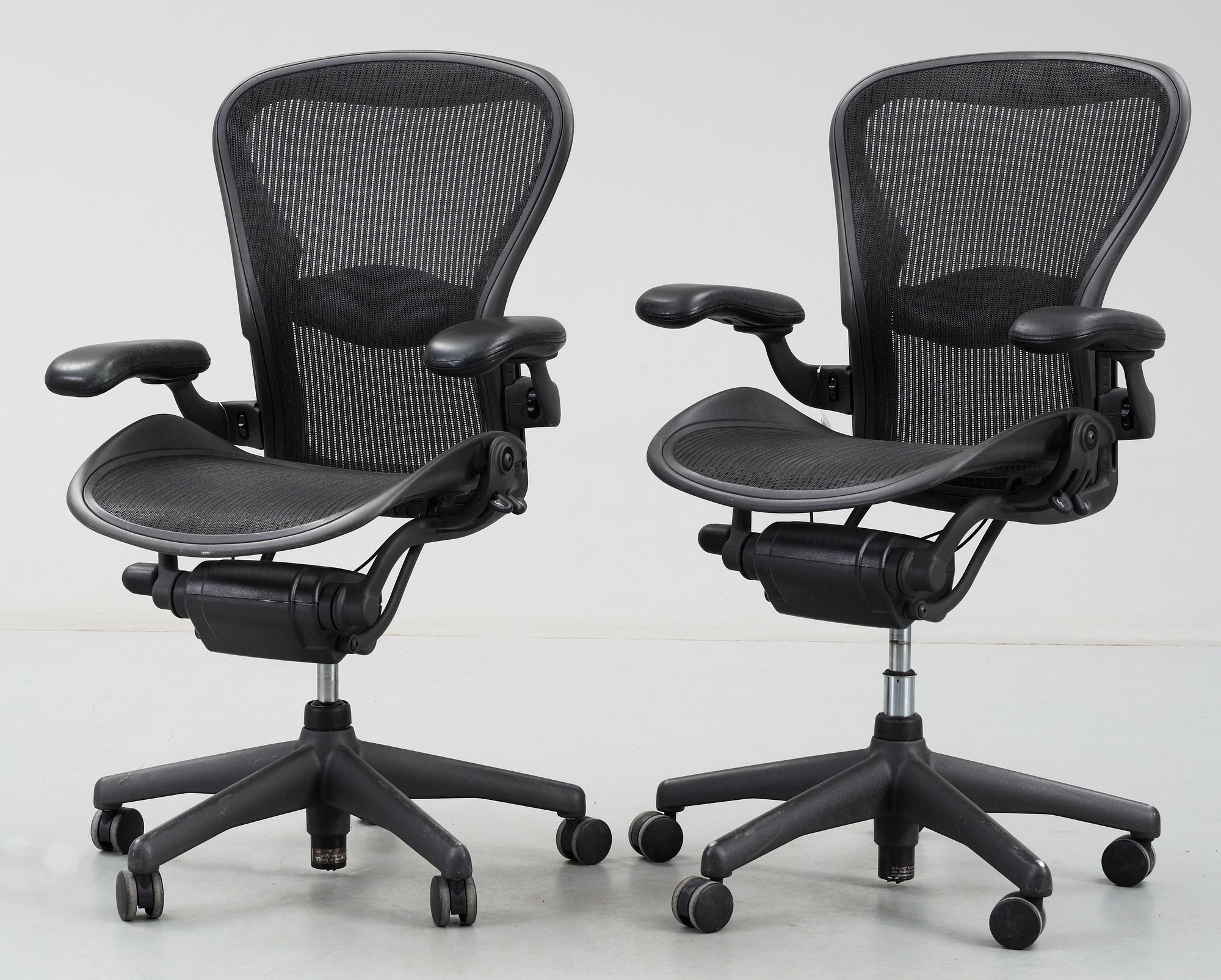 KONTORSSTOLAR, 2 st, "Aeron Chair", Herman Miller.
