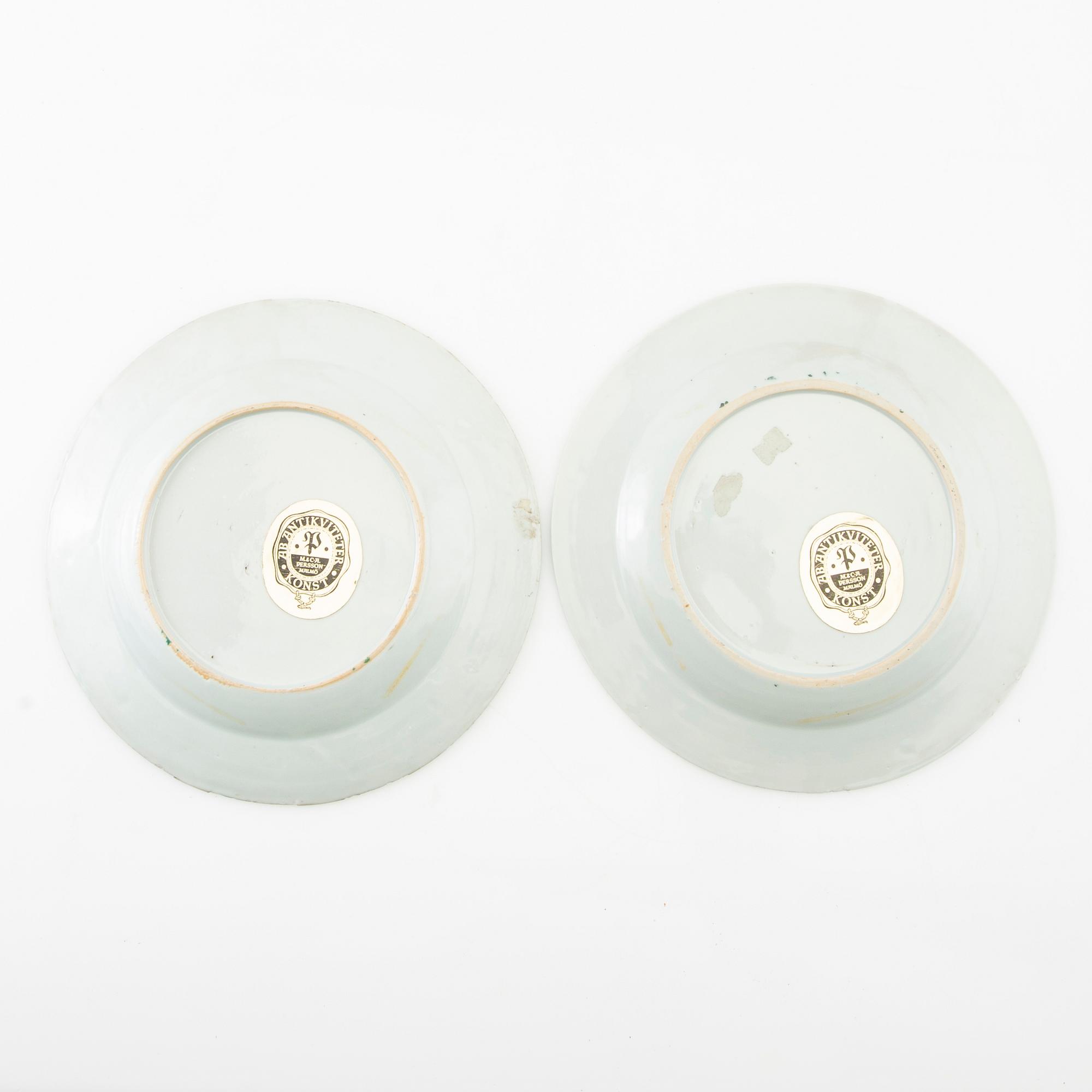 Plates 2 pcs China porcelain 18th century.