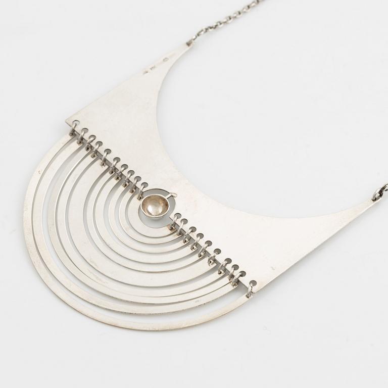 Tapio Wirkkala, A sterling silver necklace "Half-moon", E Westerback Helsinkki 1973.