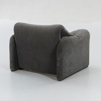 Vico Magistretti, armchair "Maralunga", Cassina late 20th century.