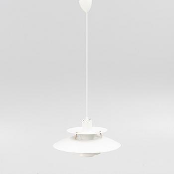 Poul Henningsen, taklampa, "PH5", Louis Poulsen, Danmark.