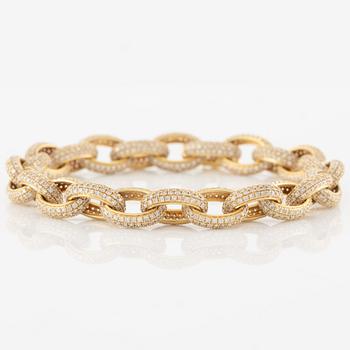 Bracelet, 18K gold with octagon-cut diamonds.
