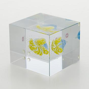 Oiva Toikka, vuosikuutio 2000, signeerattu Oiva Toikka Nuutajärvi 2000, 922/2000.