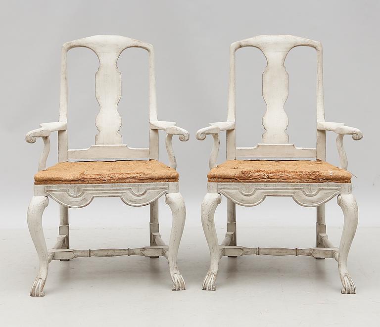 KARMSTOLAR, 1 par, senbarockstil, 1800-talets andra hälft.