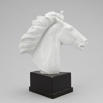 FIGURIN, porslin, Erich Oehme, Meissen 1949.