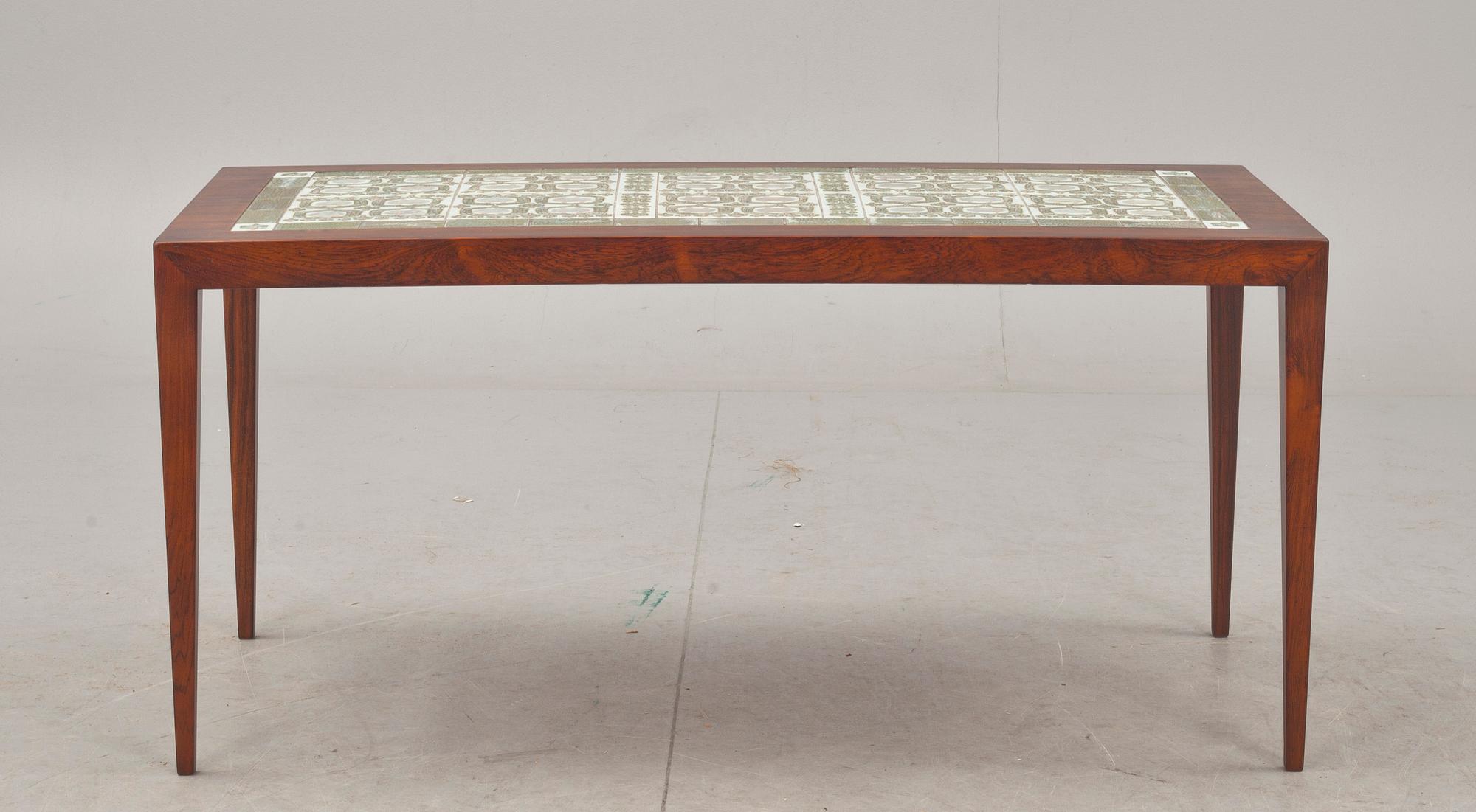 SOFFBORD, Severin Hansen Jr.  Kakel "Tenera", Nils Thorsson för Royal Copenhagen.