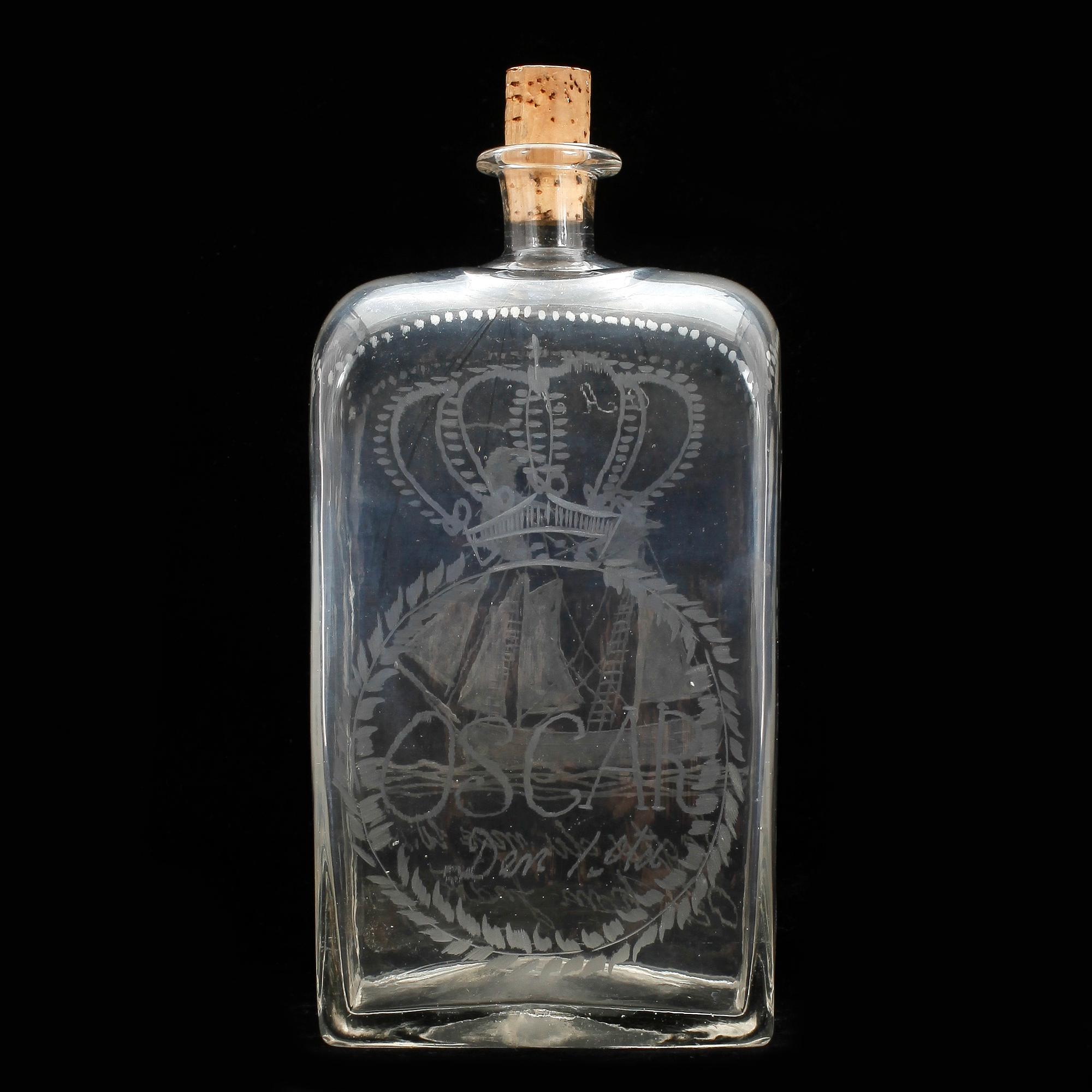 BRÄNNVISKFLASKA, glas, 1800-tal.