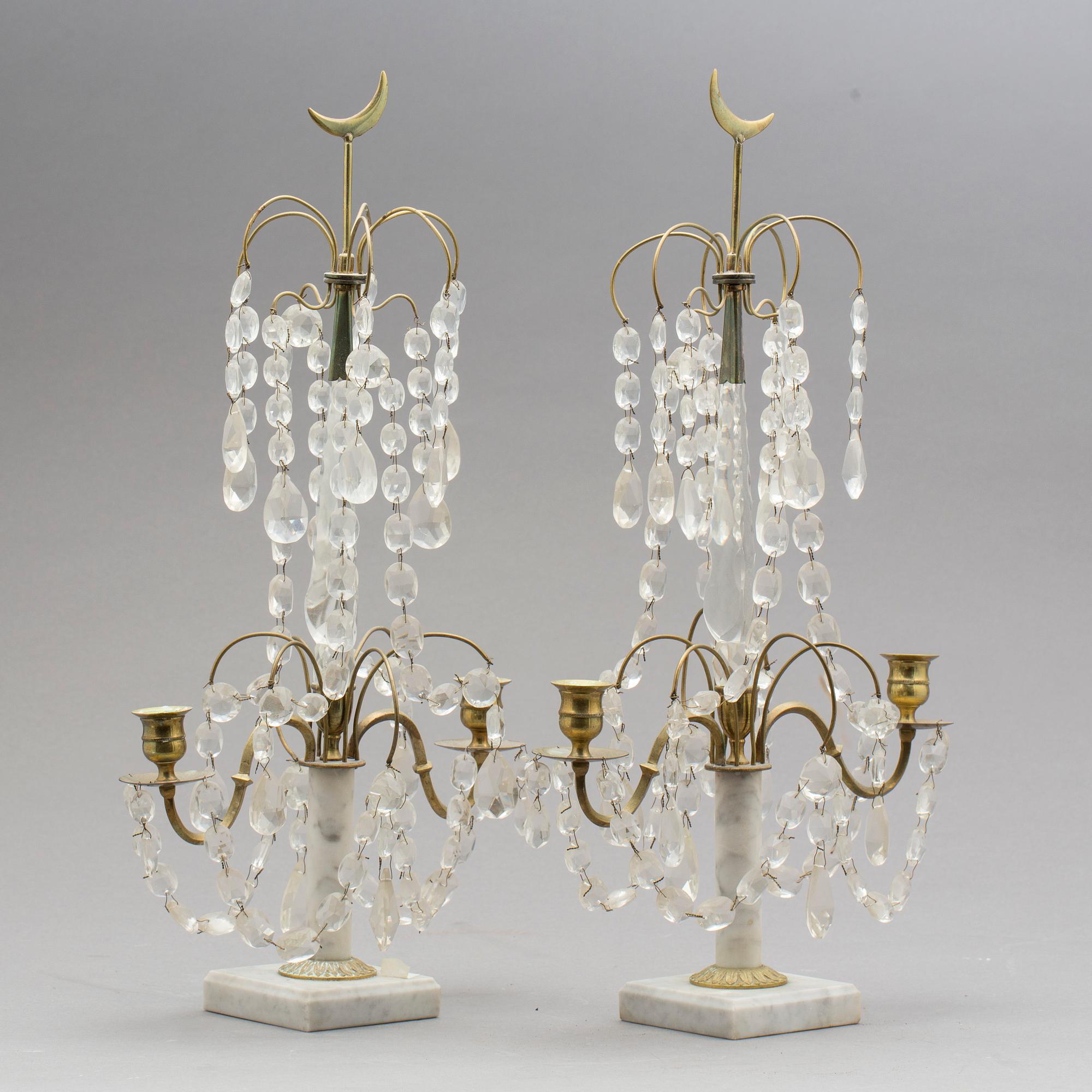 BORDSLYSTRAR, ett par, gustaviansk stil, 18/1900-tal.