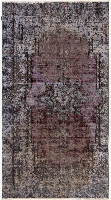 Rug, Massimo, "Trash", Denmark, contemporary. 2414 x 130 cm.