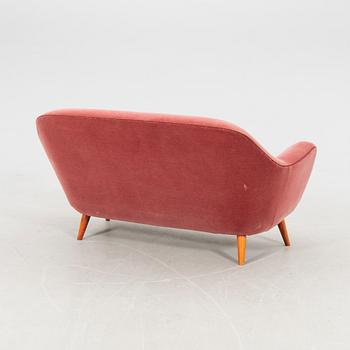Sofa mid-20th century.
