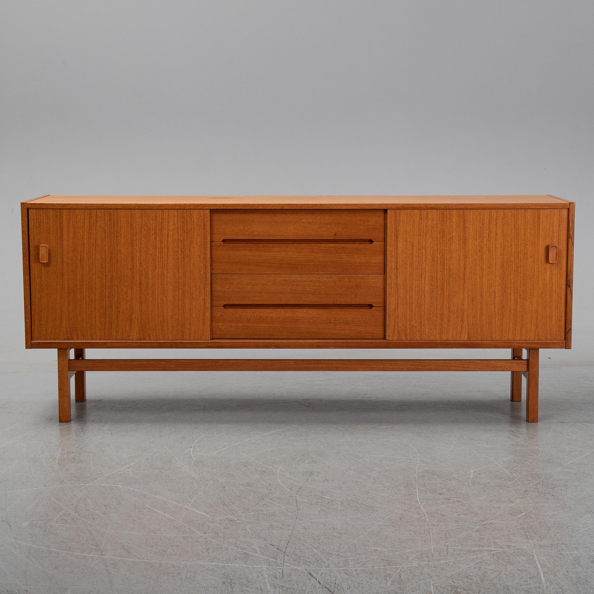 Nils Jonsson, 'Arild' sideboard, Troeds.