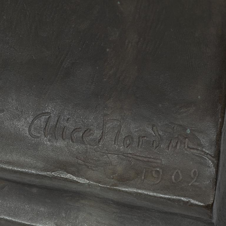 Alice Nordin, seated female figure.