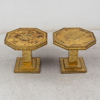 A pair of coffee tables, late 20th century.