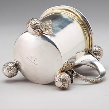 A Swedish late Baroque 18th century parcel-gilt silver tankard, mark of Niclas Fernlöf, Karlstad 1742.