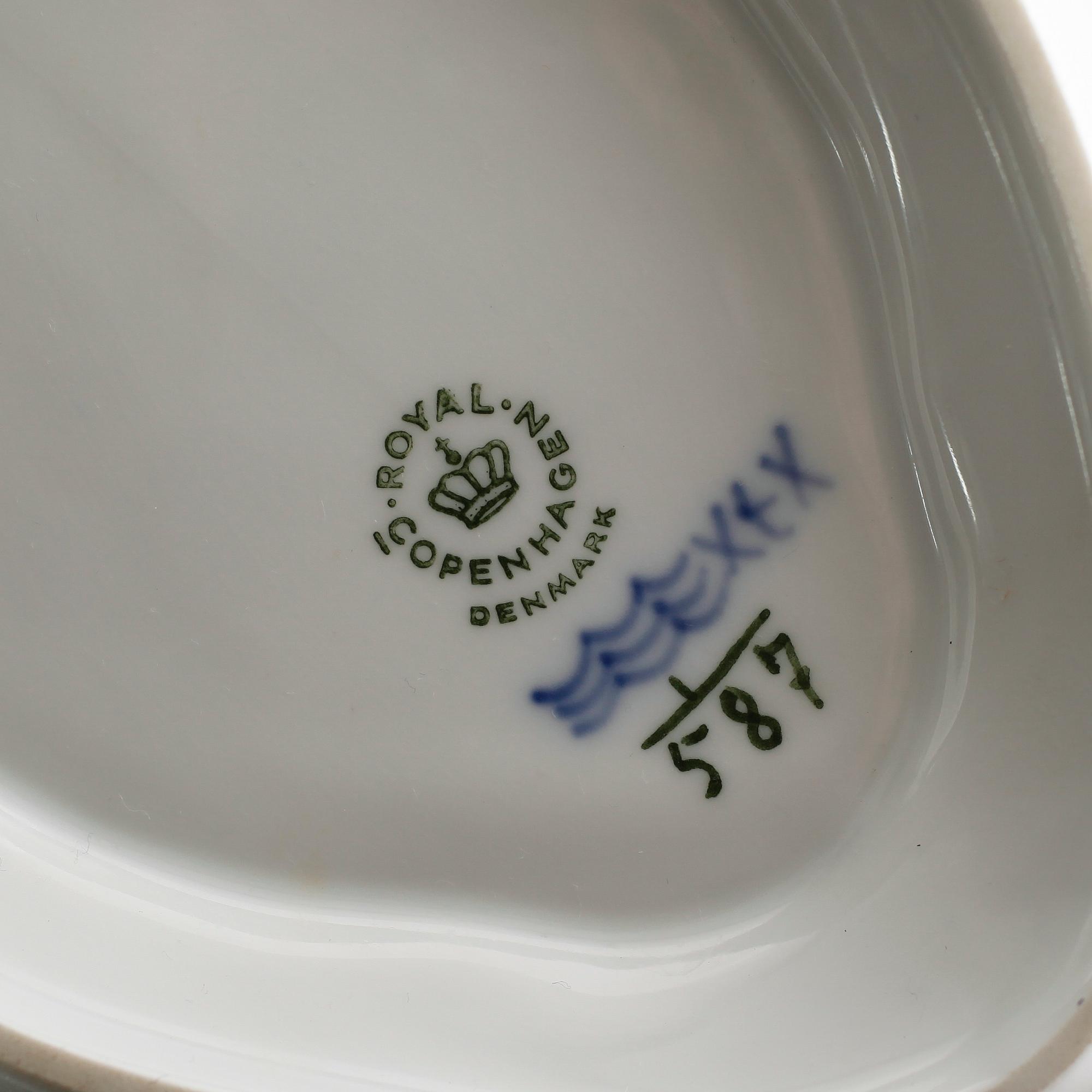 MATSERVIS, 54 delar,  porslin, Royal Copenhagen.