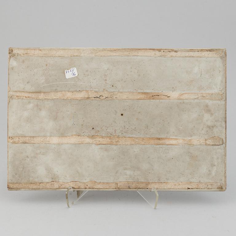 A Chinese porcelain placque, 20th Century.