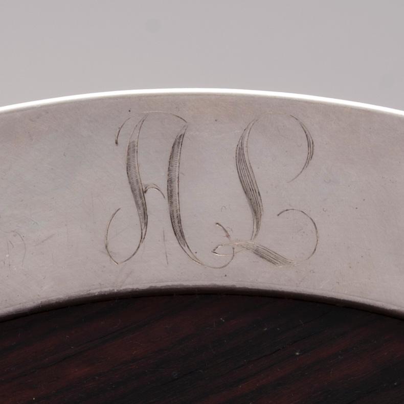 BRICKA, sterling silver och trä, Tapio Wirkkala 1974.