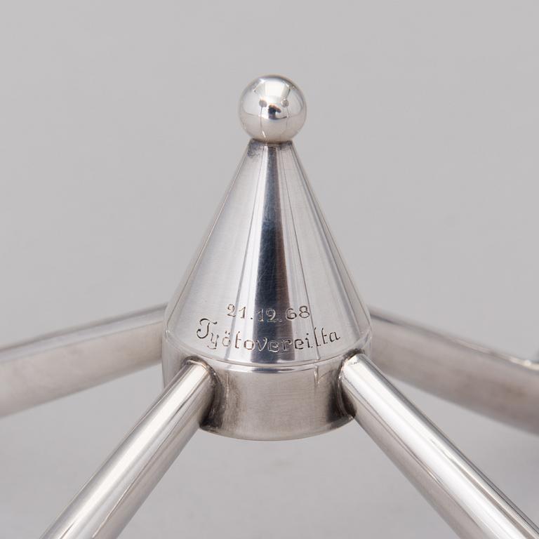 ANNA-GRETA EKER, LJUSSTAKE. 813 silver. Auran kultaseppä Åbo 1965.