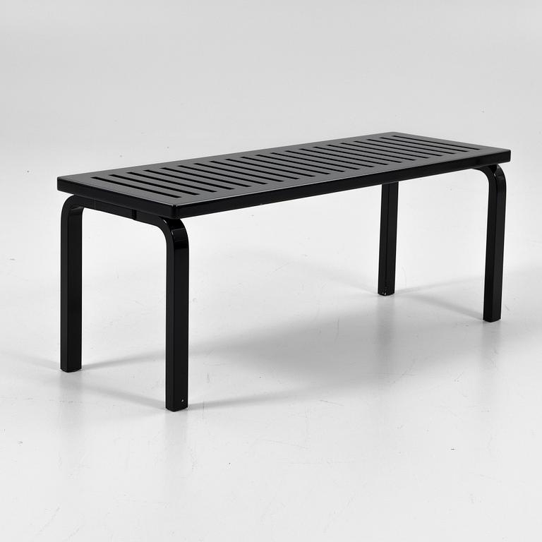 Alvar Aalto, Bench, 153A, Artek, Finland, 2000s.