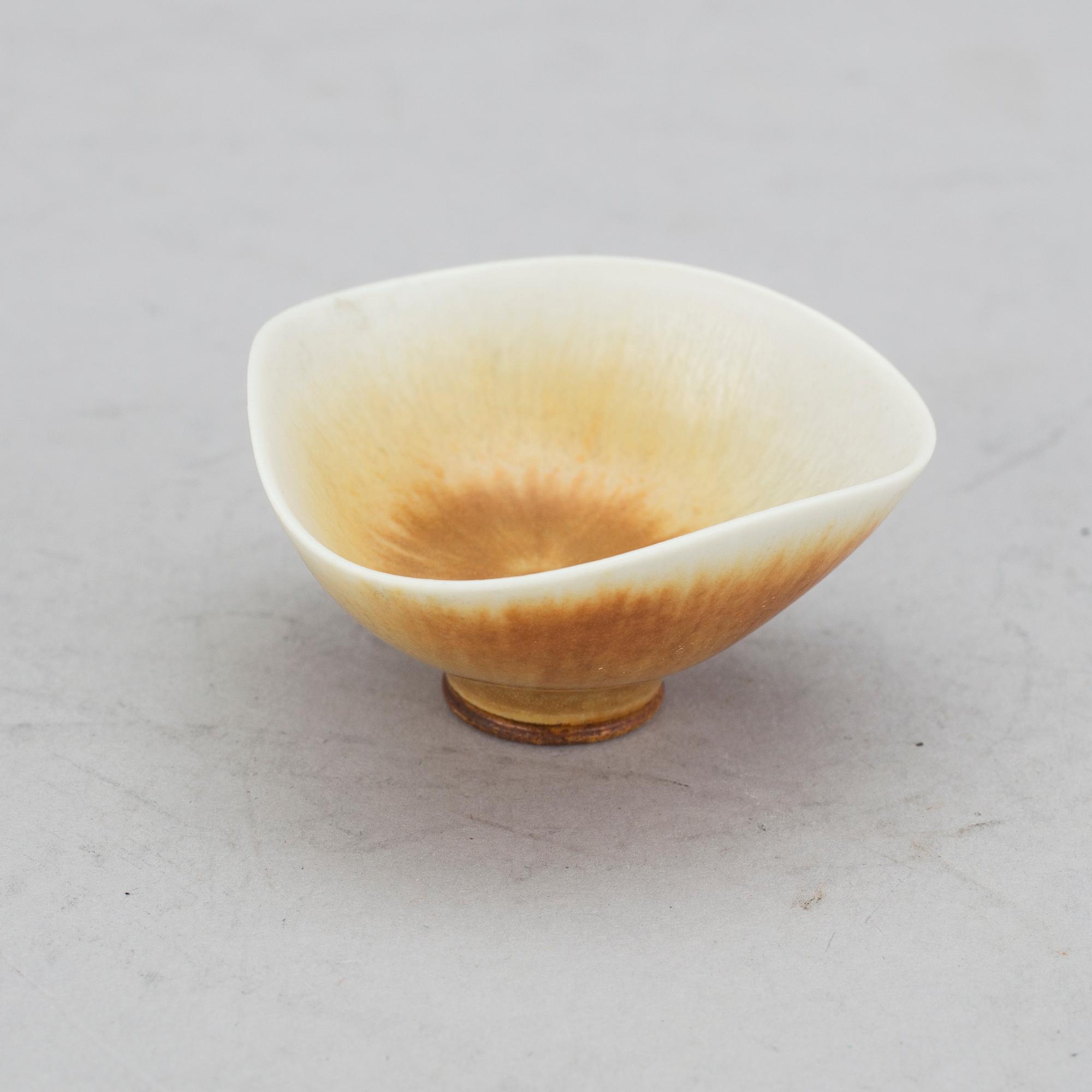 MINIATYRSKÅL, stengods. Berndt Friberg, Gustavsberg studio 1968.