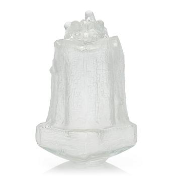 Timo Sarpaneva, a 'Ahtojää' (Pack ice) sculpture signed Timo Sarpaneva Iittala 1967.