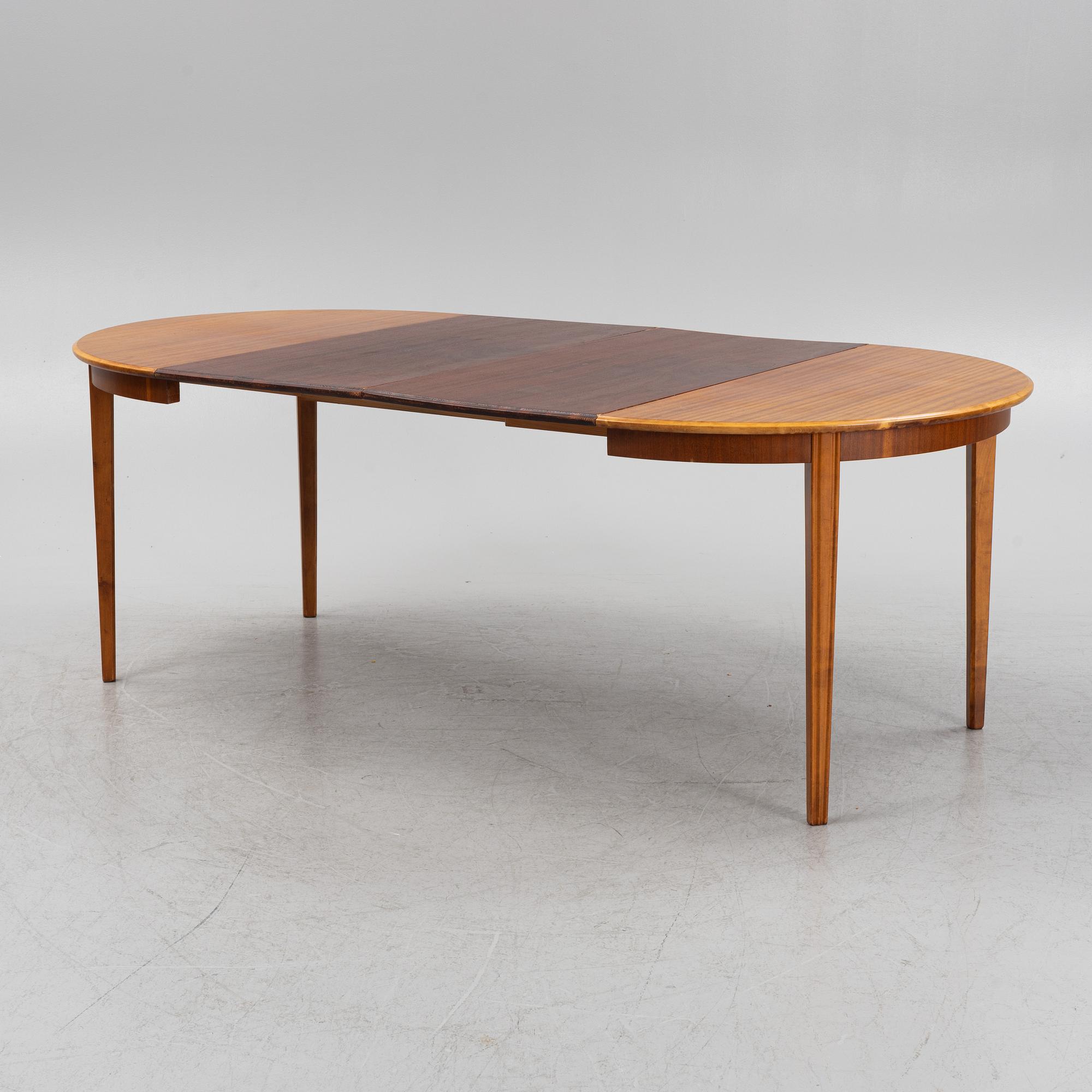 Matbord, 1900-talets mitt.