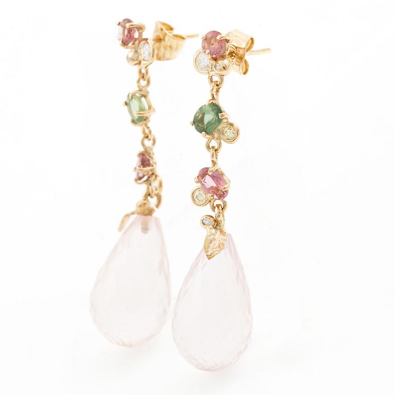 Earrings, Mandelstam, 18K gold with briolette-cut pink quartz, brilliant-cut diamonds, and pink and green tourmalines.