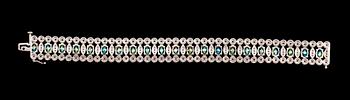 ARMBAND, sterlingsilver, vita och färgade topaser tot ca 25.00 ct.
