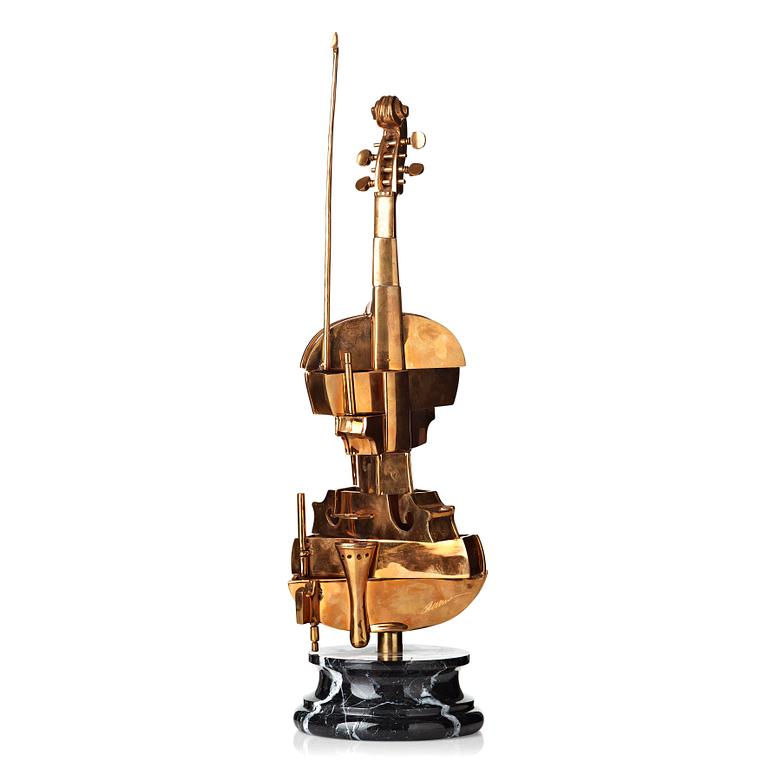 Fernandez Arman, ”Turning Torso”.