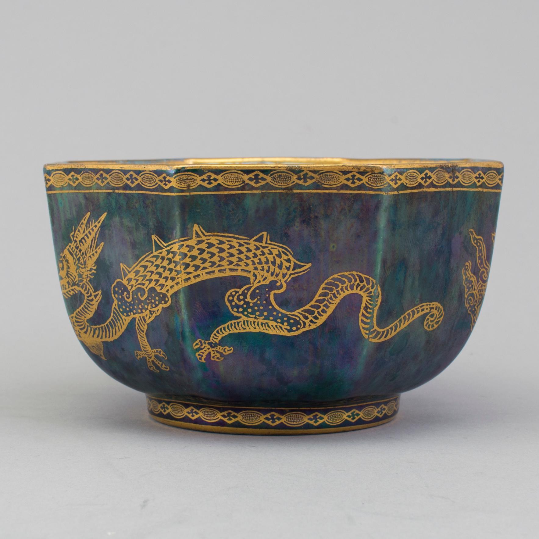 A Wedgwood lustre ware porcelain bowl, England.