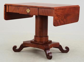 BORD, Karl Johan, 1800-talets första hälft.