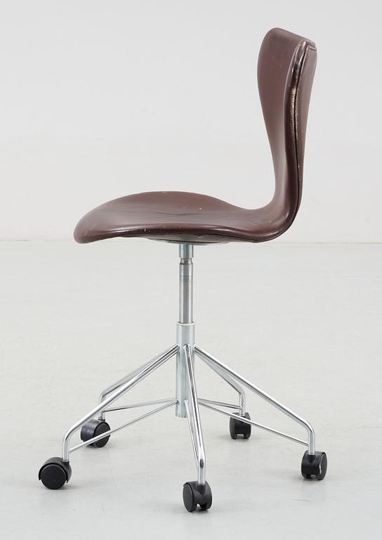 KONTORSSTOL, "Sjuan", Arne Jacobsen.