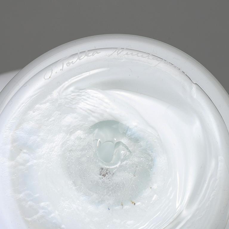 OIVA TOIKKA, lasilintu, signeerattu O. Toikka Nuutajärvi.