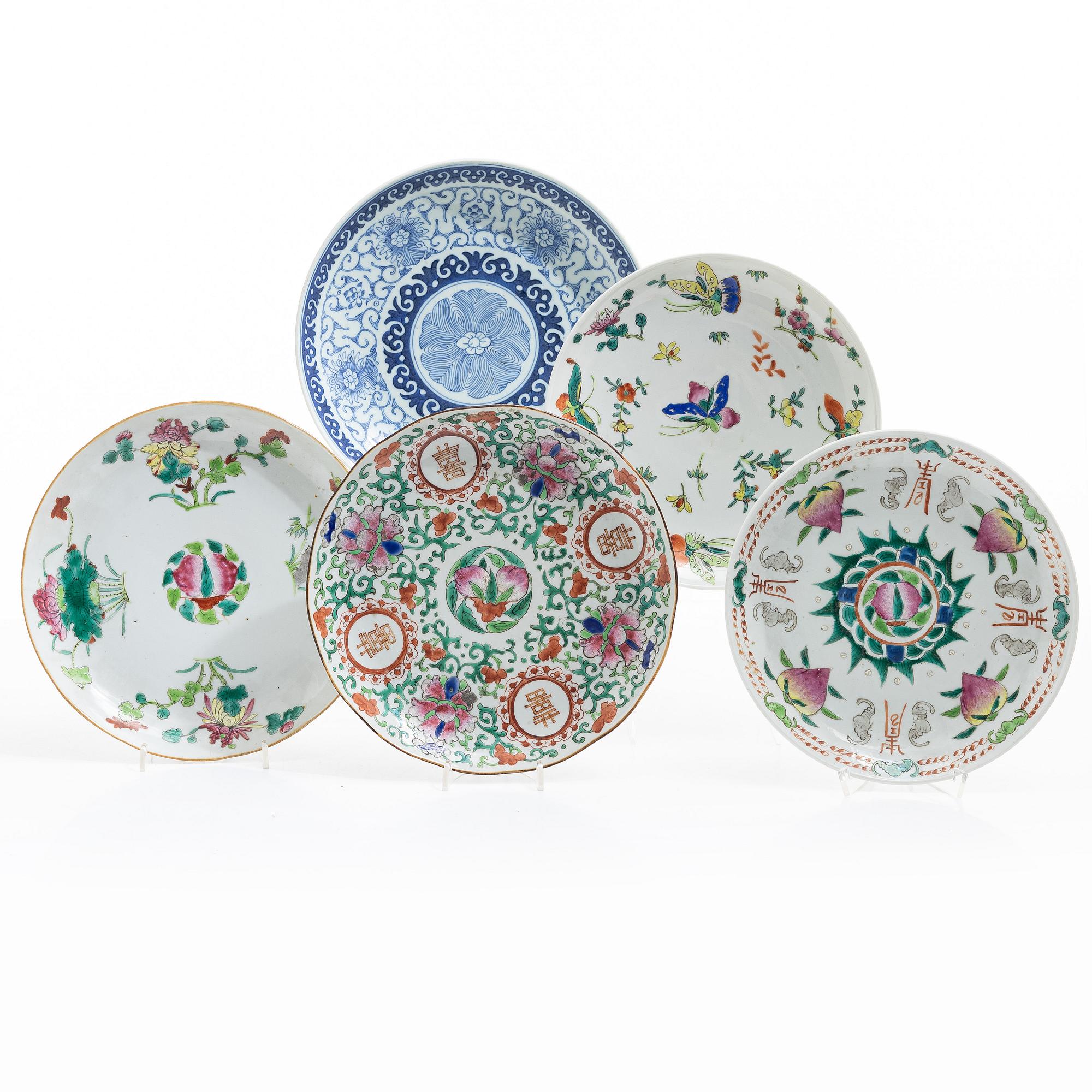A set of five Chinese dishes, late Qing dynasty.