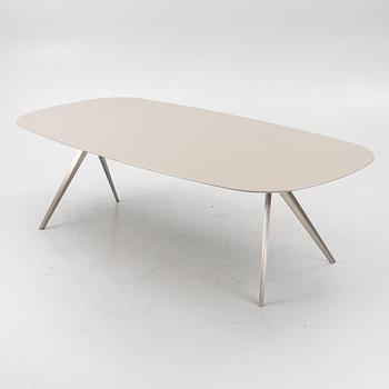 Antonio Citterio, dining table "Zefiro", Flexform, Italy, contemporary.