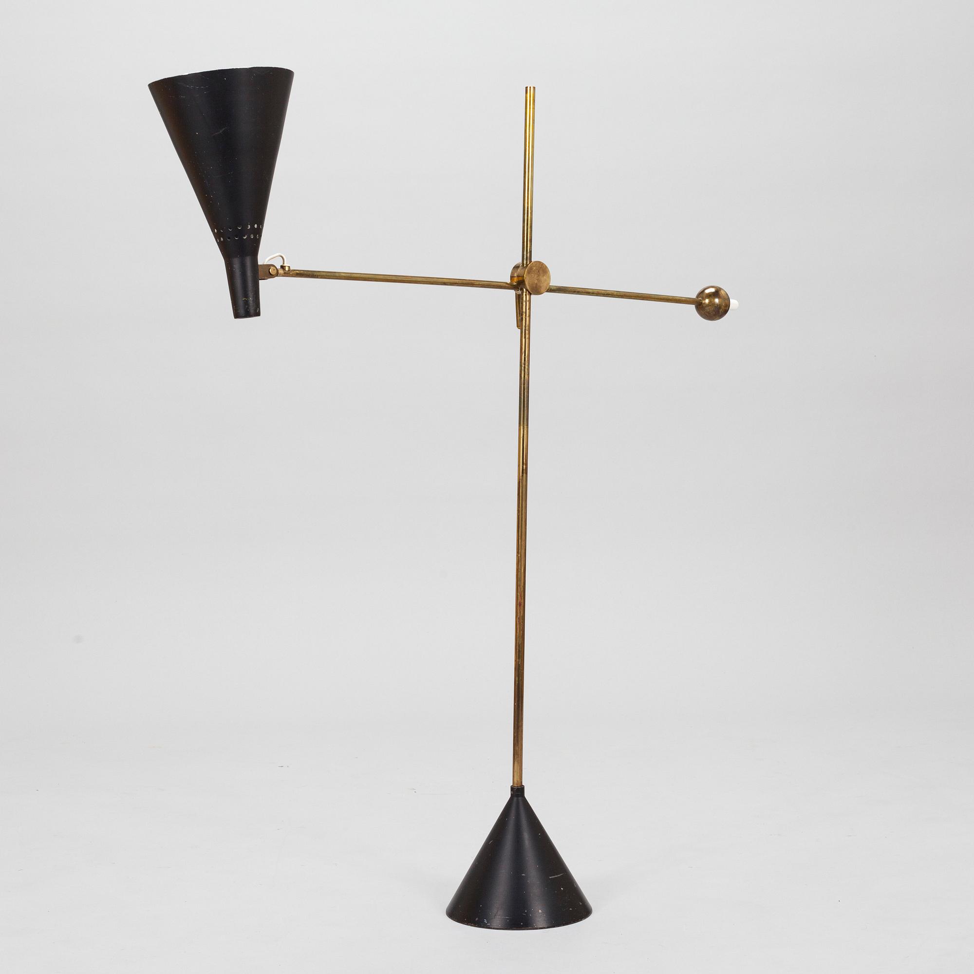 Tapio Wirkkala, A mid-20th-century 'K 10-11' floor light for Idman.