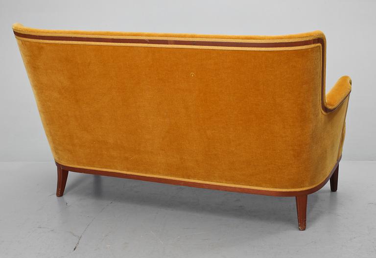 SOFFA, omkring 1900-talets mitt.