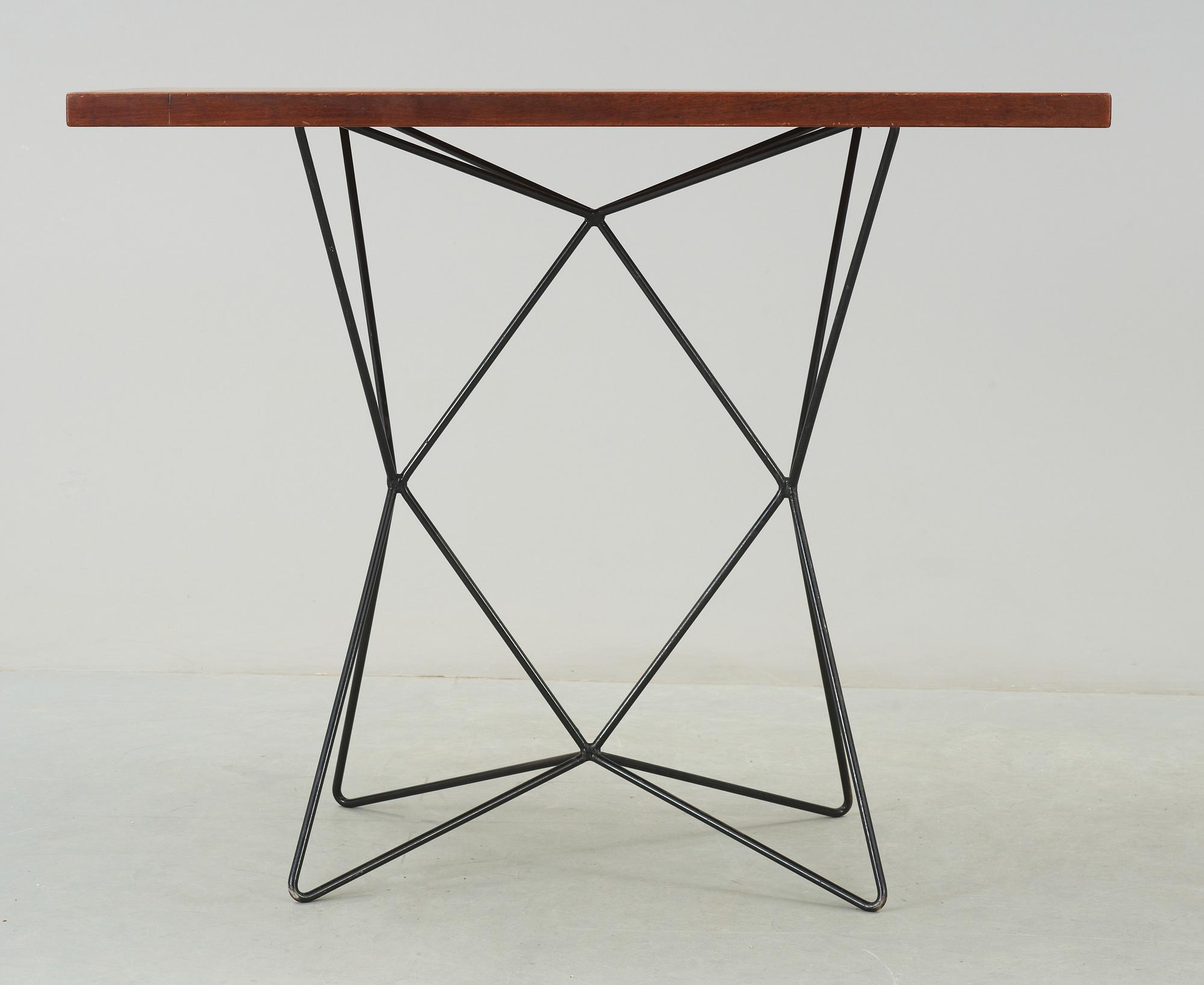 BORD/SOFFBORD/STÅBORD. Modell A2 "Trehöjdsbordet", Bengt Johan Gullberg.1950-tal.