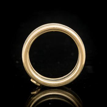 RING, 18 k guld samt sterlingsilver med briljantslipad diamant ca 0,05 ct. Vikt ca 14 g.