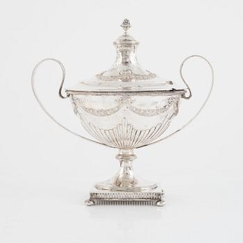 A Gustavian style Swedish silver sugarbowl with cover, mark of CG Hallberg, Stockholm, possibly 1900.