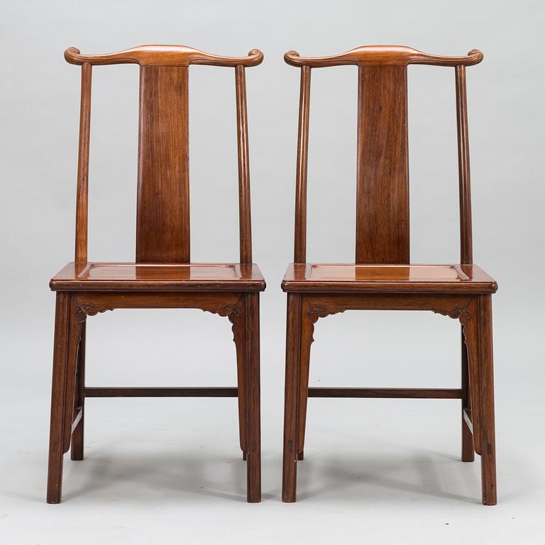 A pair of  20th Century hardwood Chinese 'Hat Chairs'.