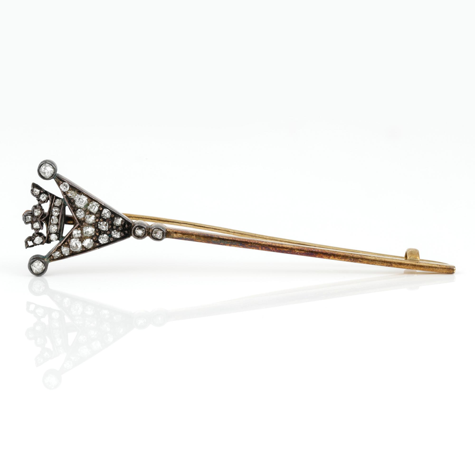 BROSCH, 14K guld med silver, Adlig krona. Rosenslipade diamanter. Vikt ca 6 gram.