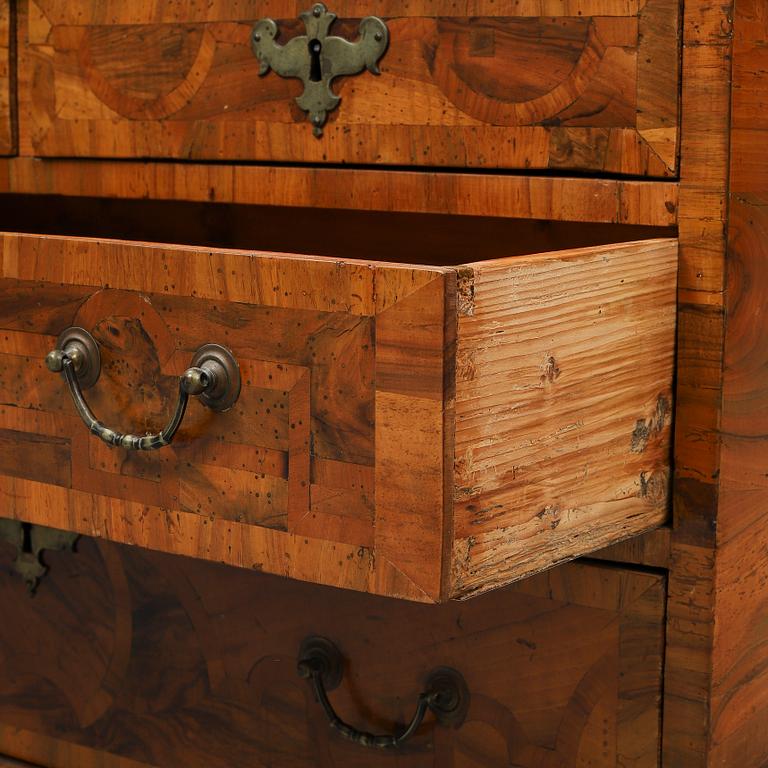 A veneered, barocque  writing cupbord.