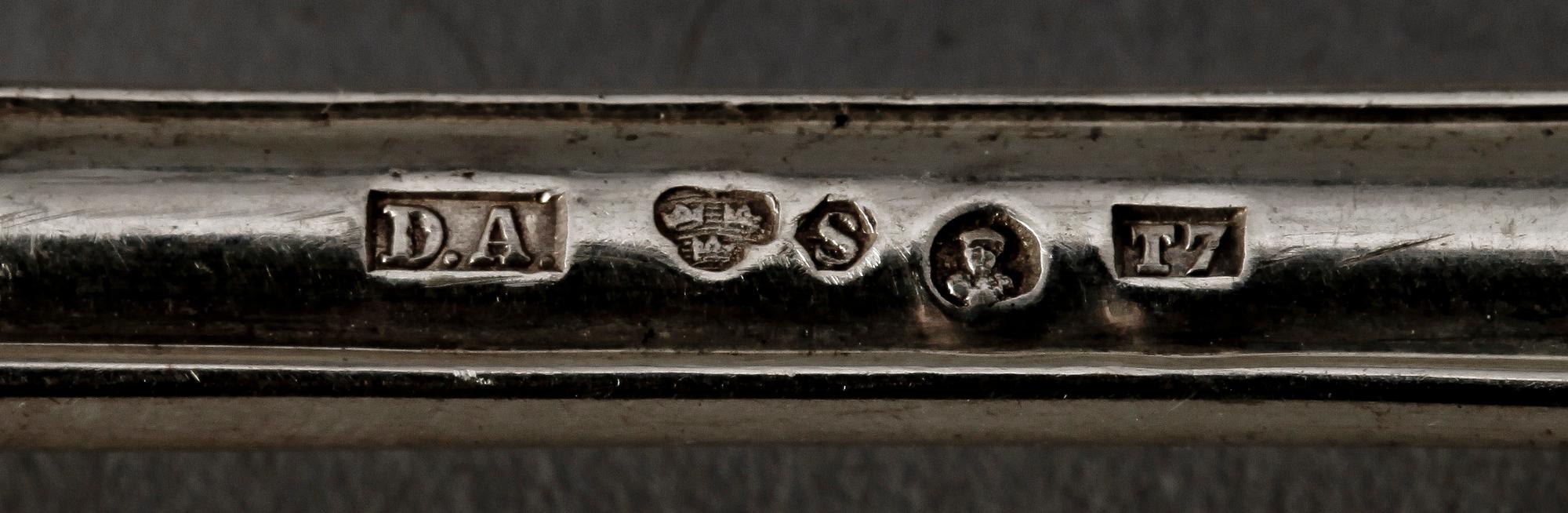 BESTICKSERVIS, 36 delar, silver, "Svensk rund", DA, Stockholm 1921 resp GAB, 1998. Totalvikt ca 2000 gram.