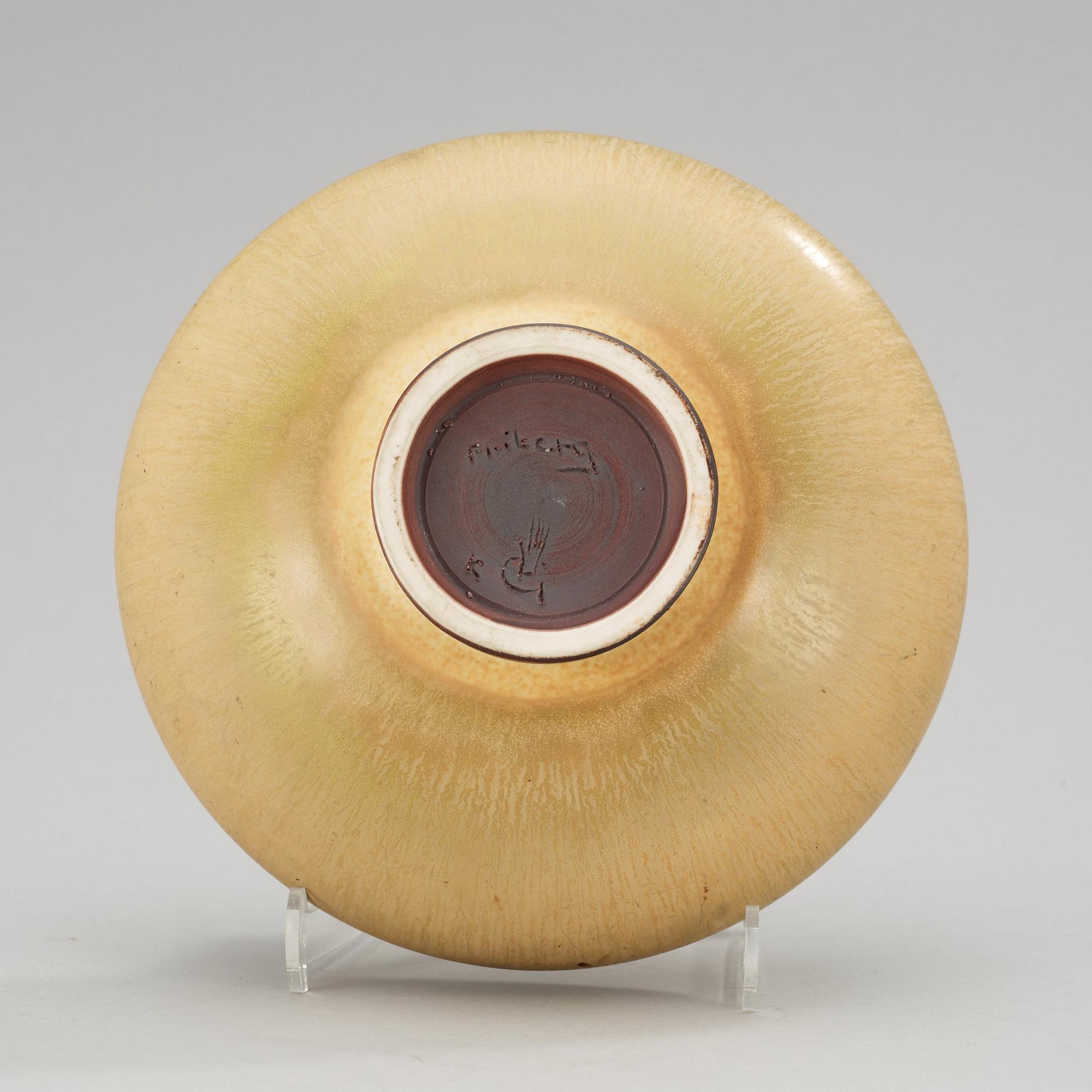 A Berndt Friberg stoneware vase, Gustavsberg Studio 1969.
