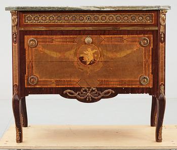 BYRÅ. Gustaviansk stil, 1900-talets andra hälft.