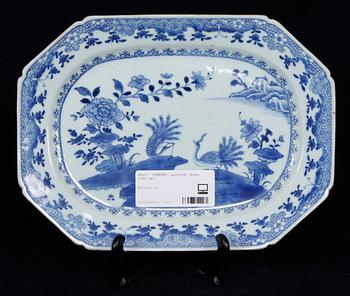 STEKFAT, porslin, Kina, 1700-tal.