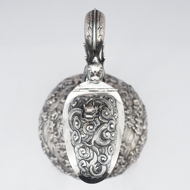 Vinkanna, silver. Qingdynastin, 1800-tal.